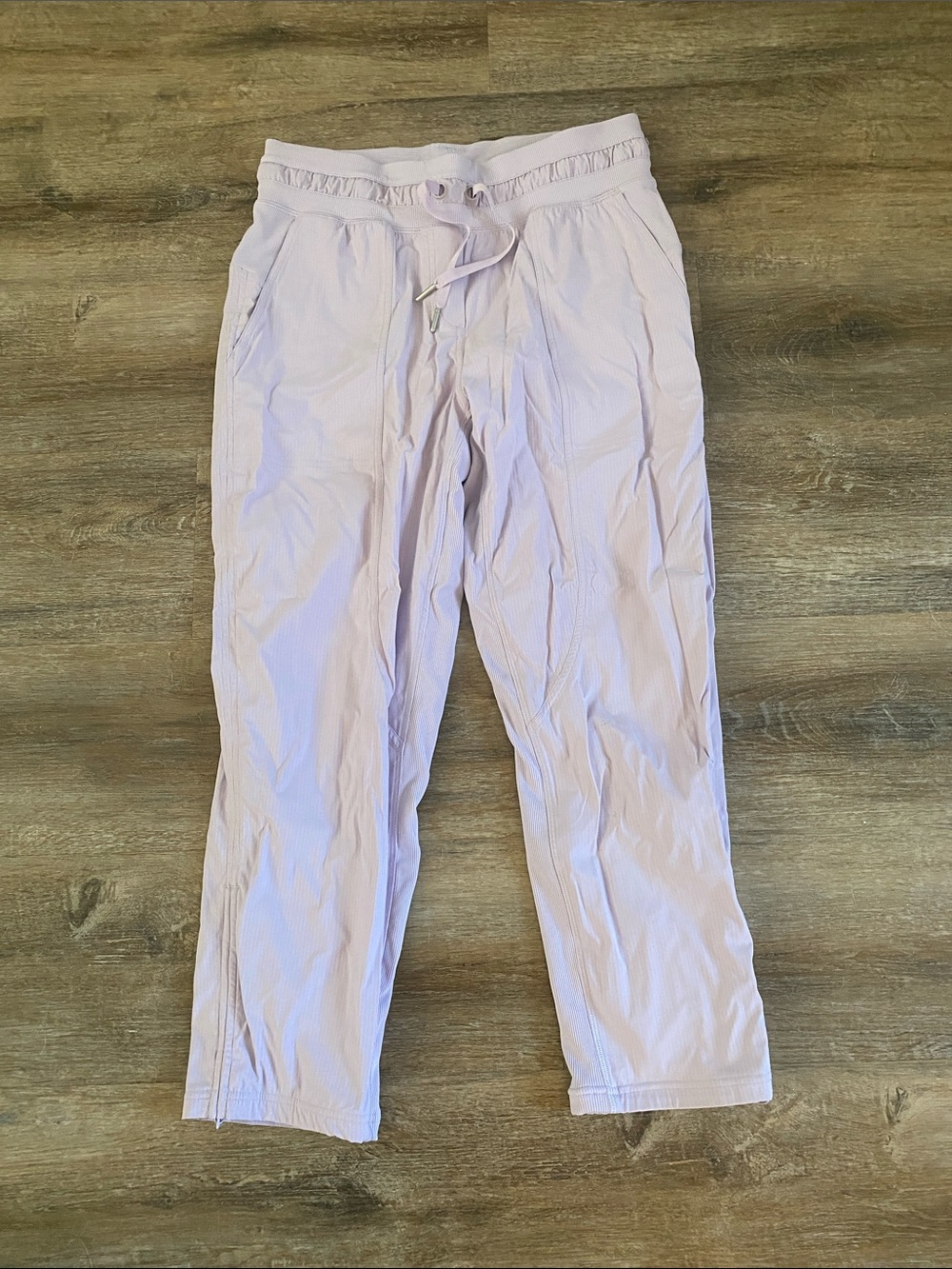 lululemon athletica Lavender Dance Studio mid-rise Cropped Pants